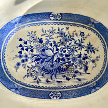 Load image into Gallery viewer, An early 19th century transfer decorated blue and white two handled jardiniere. Circa 1820
