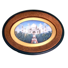 Load image into Gallery viewer, A fine pair of Indian Company School oval miniatures on ivory. Circa 1850

