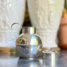 Load image into Gallery viewer, An Edwardian sterling silver ½ pint &#39;Guernsey&#39; milk churn spirit measure. Birmingham 1901
