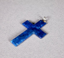 Load image into Gallery viewer, A Lapis Lazuli cross pendant
