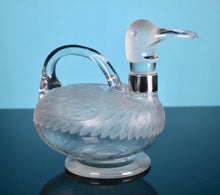 Load image into Gallery viewer, A 19th century engraved glass &#39;Duck&#39; decanter
